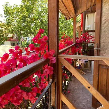 Hellen Hotel Side Готель 2*